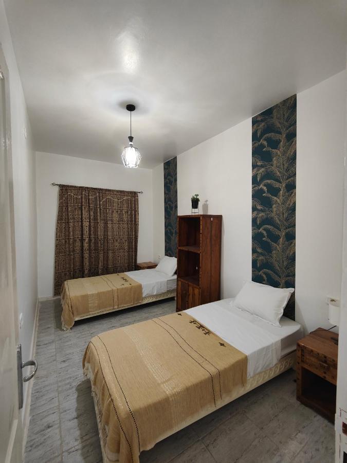 Hotel Dar Barka Kebili Zewnętrze zdjęcie