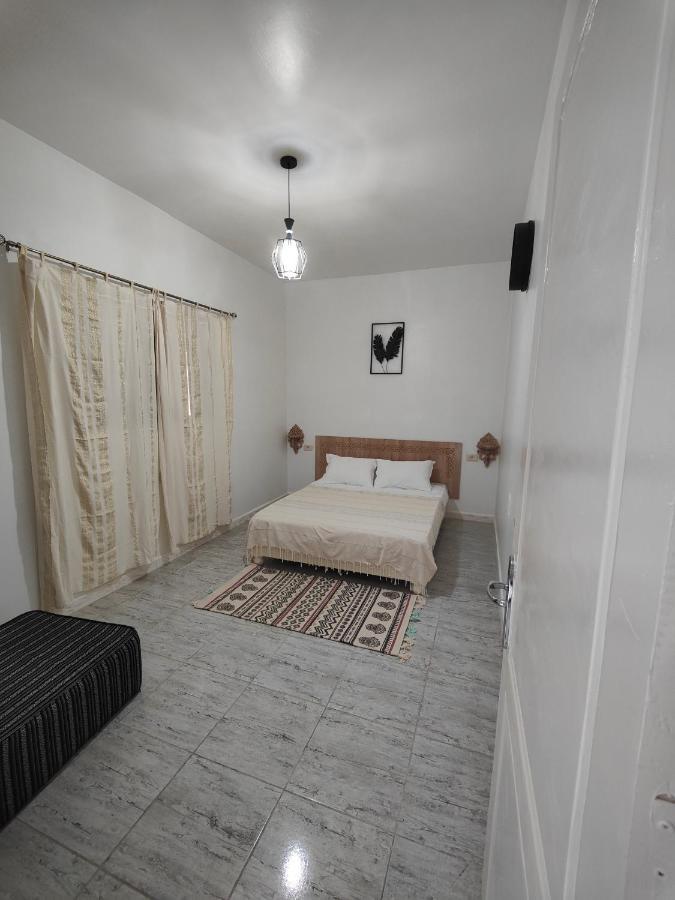Hotel Dar Barka Kebili Zewnętrze zdjęcie