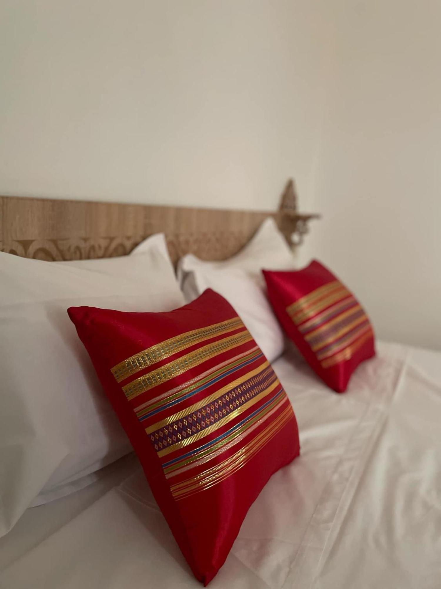 Hotel Dar Barka Kebili Zewnętrze zdjęcie